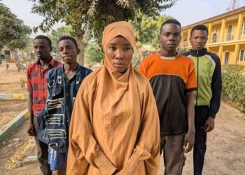 Police Bust Woman-led Phone Theft Syndicate, Arrest 5 Suspects In Kano