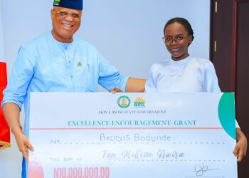 Gov Eno Dismisses Criticisms Over N10m Gift To Edo Youngster