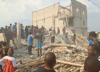 7 Escape Death As Another Building Collapses In Rivers