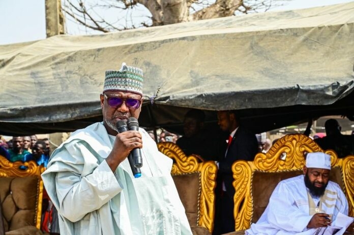 Sani Bello Donates N50m To Victims Of Dynamites Explosion 1 f1a8bfc9 52b3 4394 af30 98a3d26623ec 696x463 1