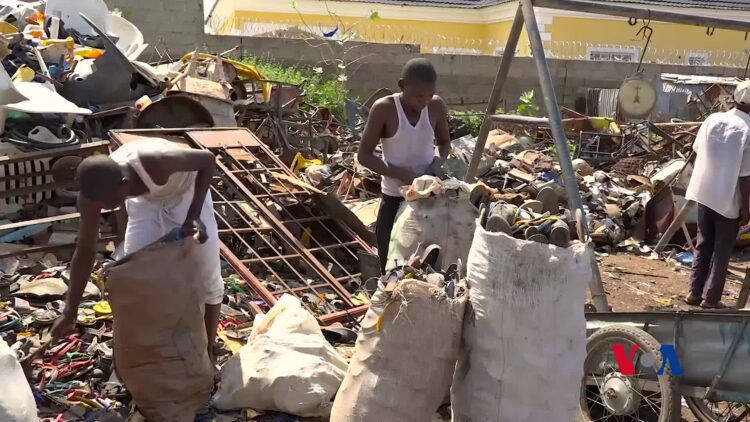 Abuja Authorities Ban Scavenging