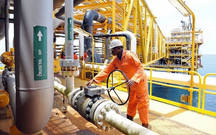 Oil Producers Divert 500,000bpd Local Refineries' Crude Oil Allocation – Marketers 1 1000104685