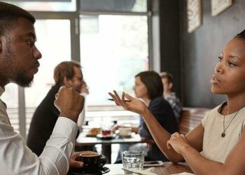 Habits That Make People Uncomfortable Around You