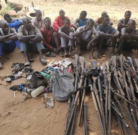 18 Suspected Kidnappers Arrested With Arms In Edo 1 IMG 20250215 WA0014
