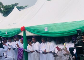 Bauchi, Oyo Govs, Oyinlola, Lasun Present As Osun Gov Swears In New LG Chairmen