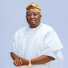 JUST-IN: Federal Gov’t Plans Electricity Tariff Review For Band B, C Customers 1 Minister of Power, Chief Bayo Adelabu.