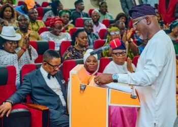PICTORIAL: Aiyedatiwa Inaugurates Cabinet, Tasks Members On Delivery Of Promises