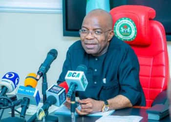 17,000 Applicants Jostle For 2,500 Teaching Vacancies In Abia