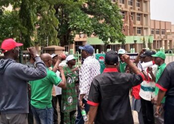 Electricity Workers Strike Grounded Businesses, Social Activities In Kaduna