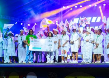 Gov Eno Splashes N550m On Farmers, Business Owners, Others In Akwa Ibom