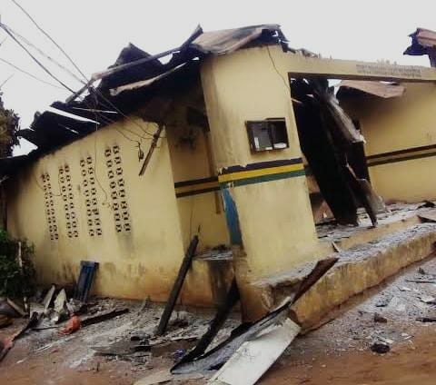Irate Youths Set Police Station Ablaze In Ondo 1 WhatsApp Image 2025 02 16 at 17.00.11