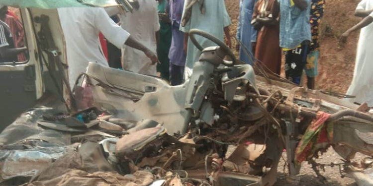 Auto Crash Kills 15