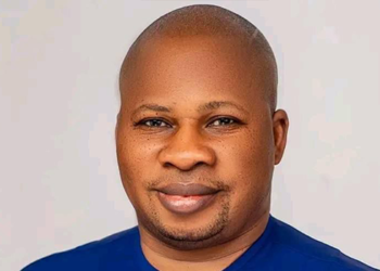 Bamidele, 17 Other Senators Stopped From Landing At Taraba Airport — Jimkuta