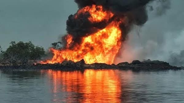BREAKING: Explosion Rocks Major Oil Pipeline In Rivers 1 IMG 20250318 WA0002