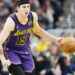 NBA: Bulls Stun Lakers With Half-Court Buzzer-Beater 5 NBA: Bulls Stun Lakers With Half-Court Buzzer-Beater