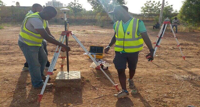 Surveyors Warn Nigerians Against Patronising Quacks 1 Surveyors in Nigeria cc