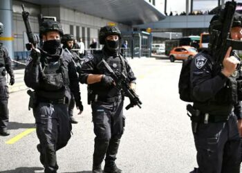 1 Killed, 4 Injured In Israel Knife Attack