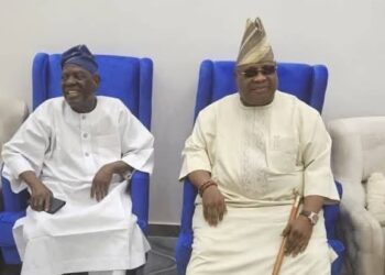 Gov Adeleke Visits Tinubu’s Ally Akande In Ibadan