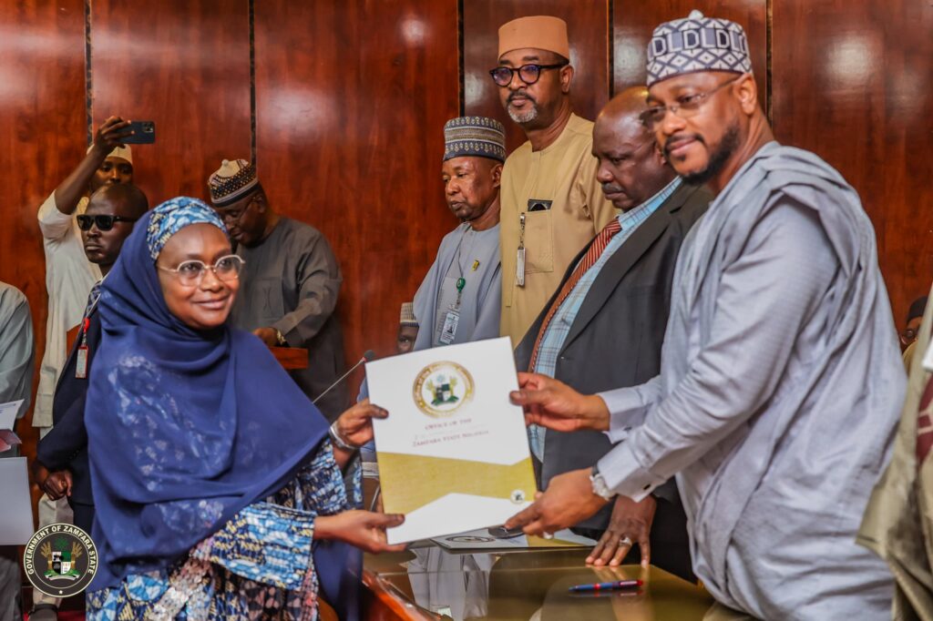 Dauda Lawal Swears In New Zamfara Head Of Service