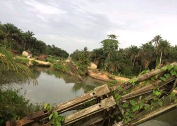 Akwa Ibom Community Seeks Gov Eno’s Intervention To Fix Collapsed Bridge