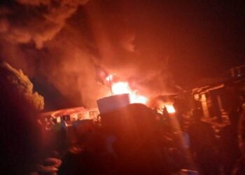 Fire Razes Goods, Properties At Popular Alesinloye Market In Oyo