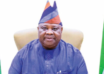 Adeleke Visits Bisi Akande Over LG Crisis