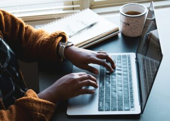How To Turn Blogging Into A Money-making Machine