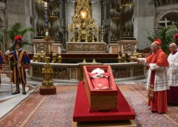 World Bids Pope Francis Farewell Today