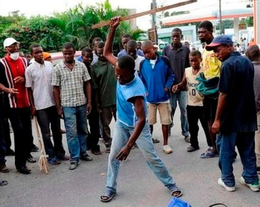 The Ugly Face Of Mob Justice And Nigerian Stereotyping 1 GntIC4eW4AAoTgS