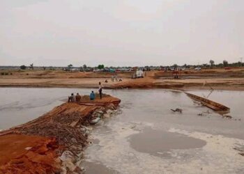 Travellers Stranded In Taraba Over Collapse Bridge