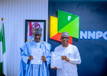 Ojulari Resumes As GCEO, As NNPC Unveils New 8-man Senior Management Team