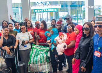 Group Takes Conjoined Twins To India For Surgery