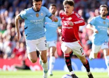 Man Utd, Man City Play Out Goalless Derby