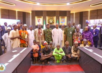 PICTORIAL: NAF Redeems Pledge To Victims Of Accidental Airstrike In Zamfara