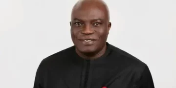 Senator Distributes Equipment To 240 Edo Farmers