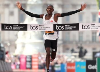 Kenya’s Sawe Wins London Marathon 2025