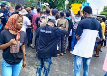 Students Protest Against ‘No Fees, No Exams Policy’ In C/River