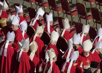 250 Cardinals, World Leaders Honour Pope Francis At Burial
