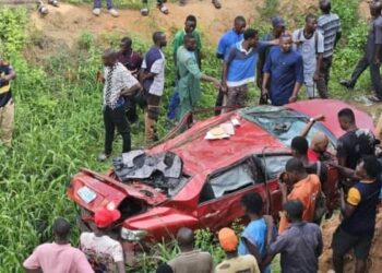 Female Driver Survives After Car Falls Off Otedola Bridge In Lagos