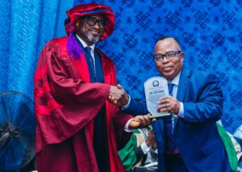 Community Health Practitioners Honour Dr Fred Okem
