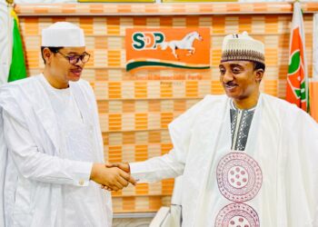 MC Tagwaye Greets SDP Chair Gabam On Birthday