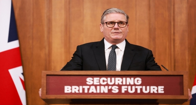UK Unveils Immigration Reforms To Curb Overseas Hiring 1 AFP 20250512 46BQ3ZU v1 Preview BritainPoliticsImmigration 1