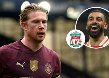 Salah Welcomes De Bruyne To Liverpool
