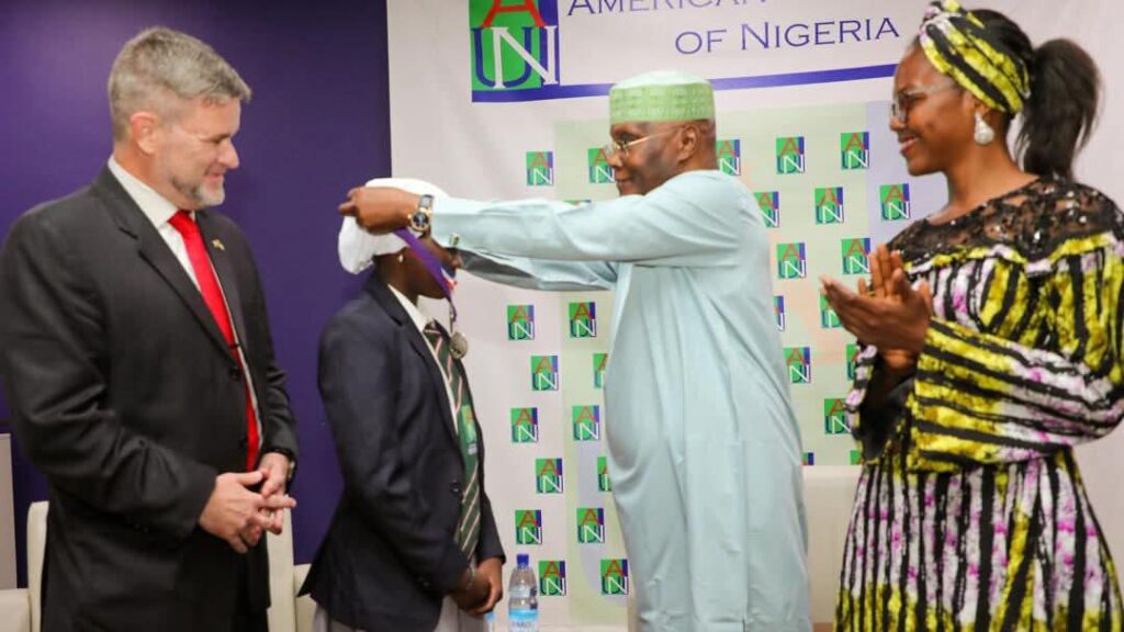 Atiku meets idp girl turned chess champion