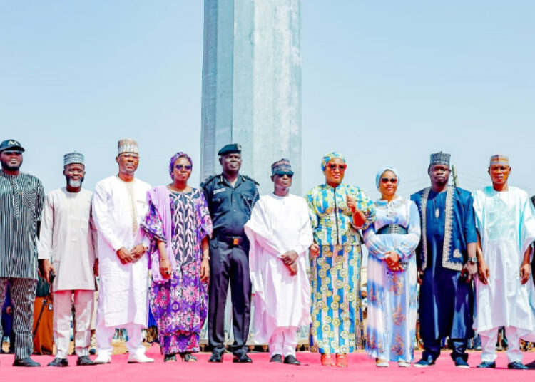 Kwara State government functionaries at the hoisting of the historic 70- metre Unity flagpole in Ilorin, Kwara State. PHOTOS: ABDULLAHI OLESIN