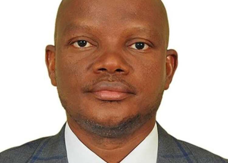 Prof. Chris Piwuna