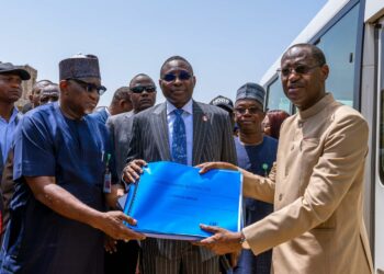 PICTORIAL: Housing Minister, EFCC Chairman Undertake On-the-spot Visit To Forfeited Emefiele’s Housing Estate