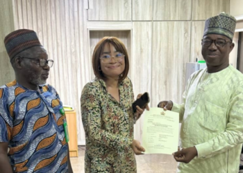 1994 AFCON Winners: Federal Gov’t Hands Over Housing Allocation To Efan Ekoku