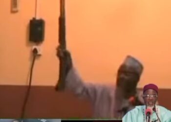 Self Defence: Sokoto Preacher, Sheikh Yabo, Brandishes Gun During Preaching Session