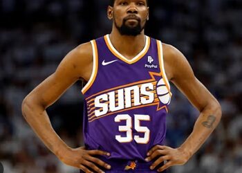 Durant’s Deal, Haliburton Injury Shake Up 2025-26 NBA Title Odds